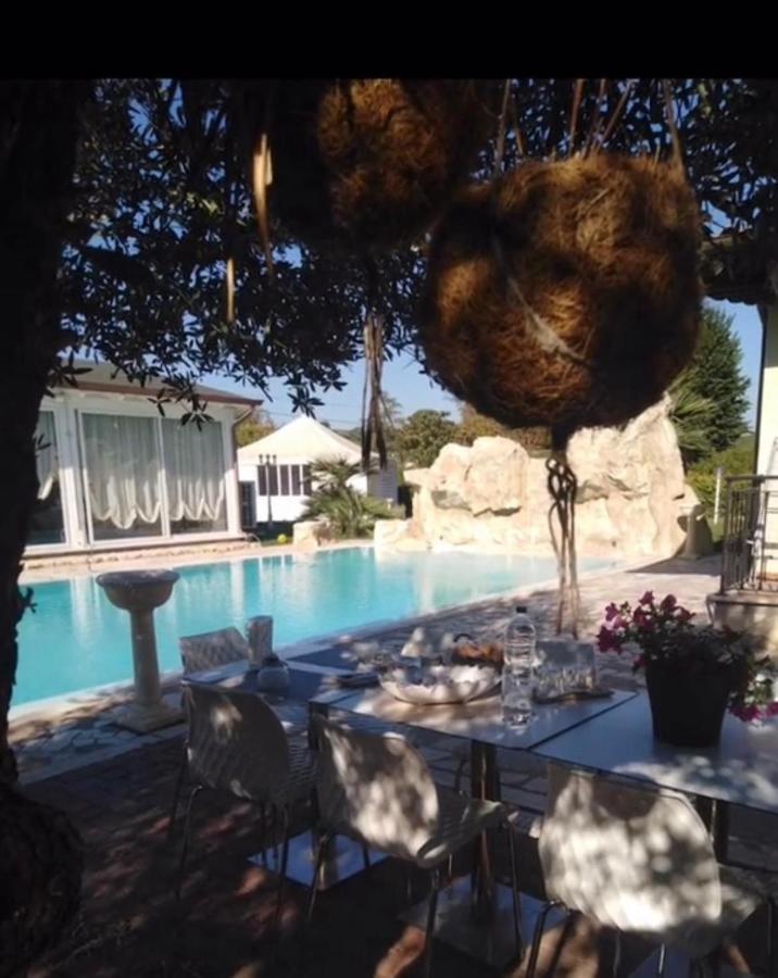Residenza Nosy Be Villa Palombara Sabina Eksteriør bilde