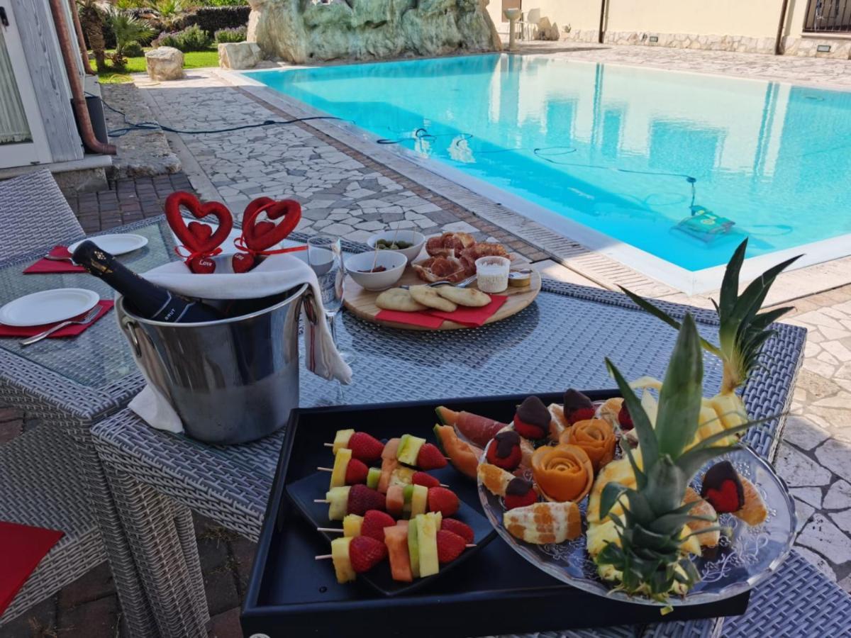 Residenza Nosy Be Villa Palombara Sabina Eksteriør bilde